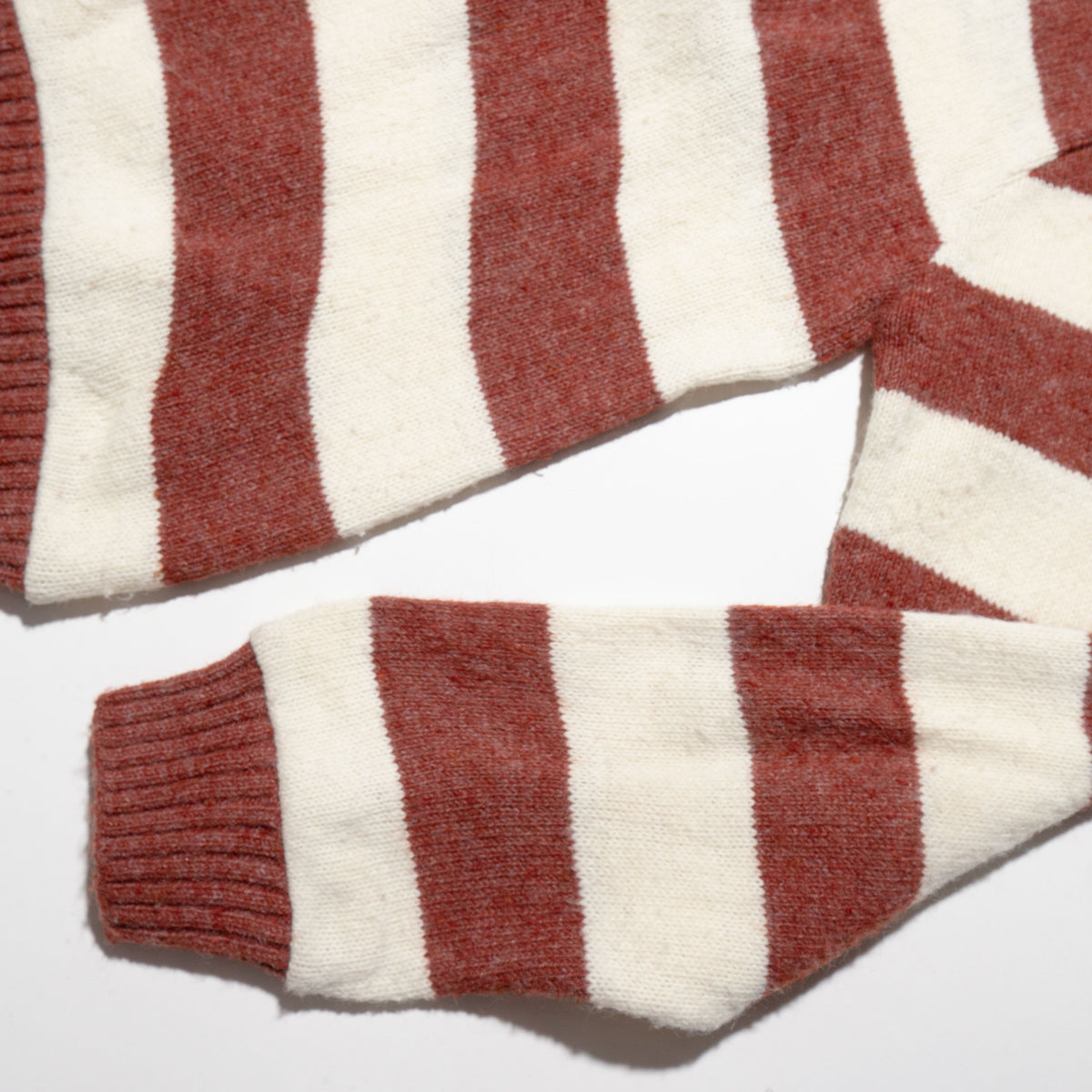 vintage 60's border rugged sweater