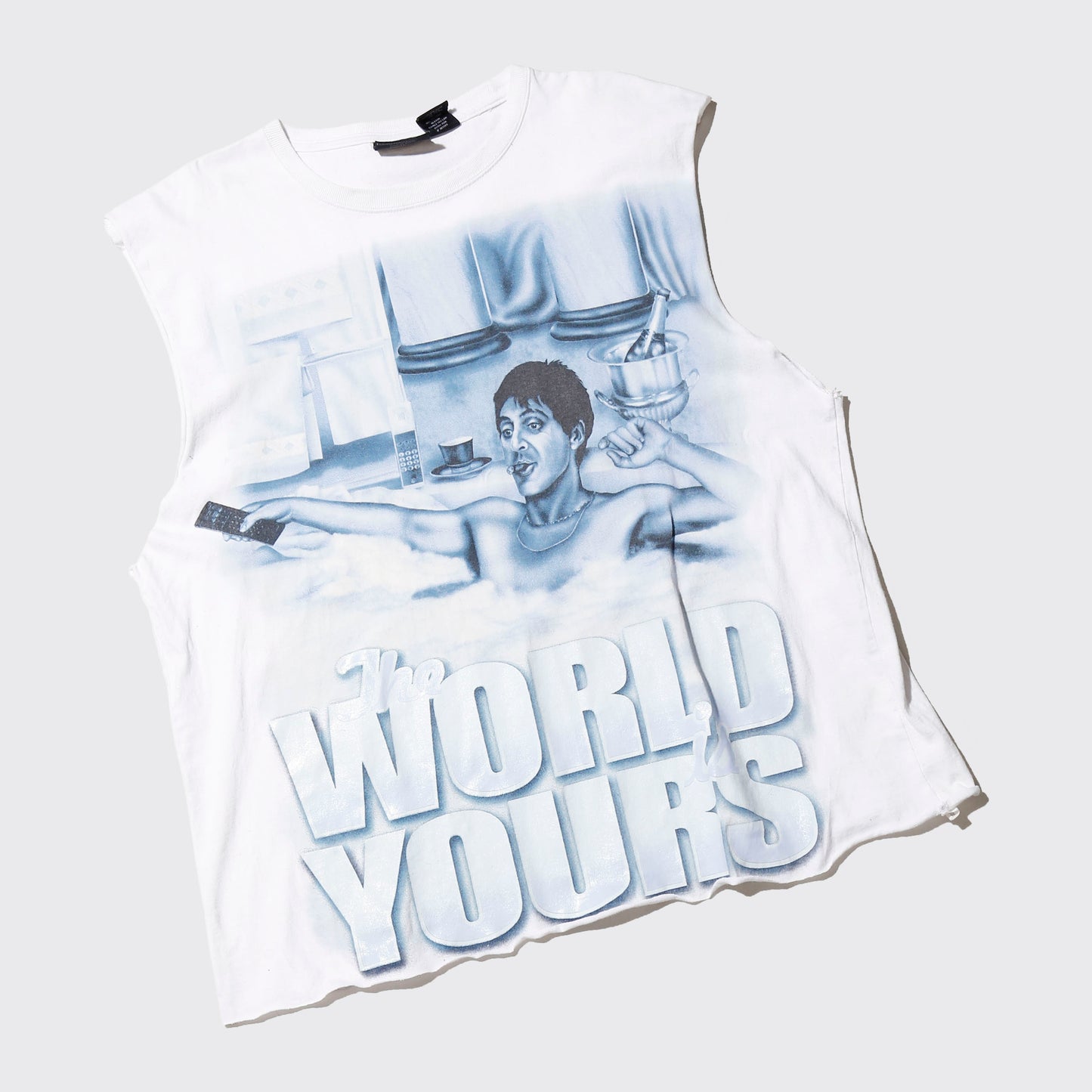 vintage  scarf face tonny montana  "the world is yours" n/s t-shirt