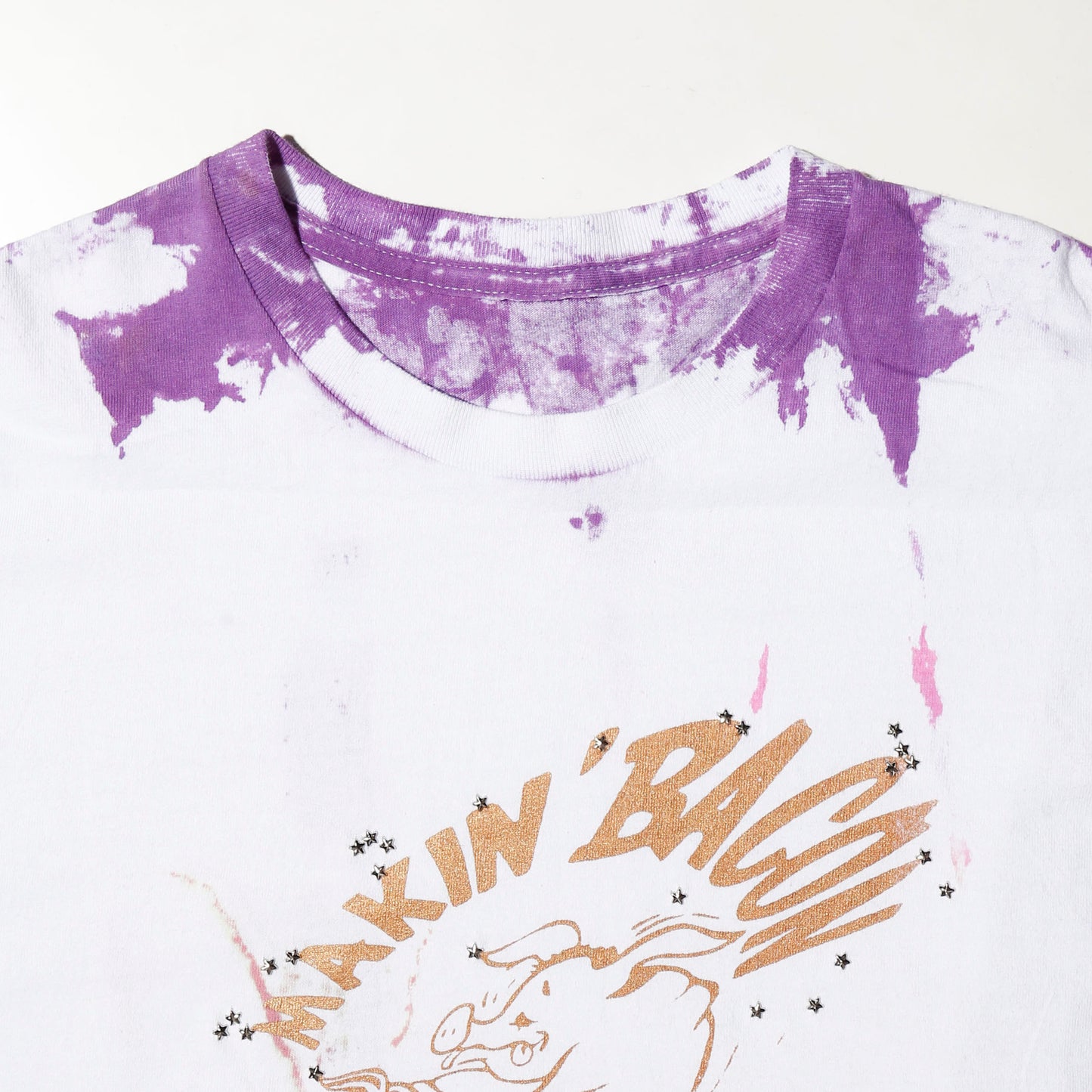 *one-off "the world is yours" hand screen t-shirt