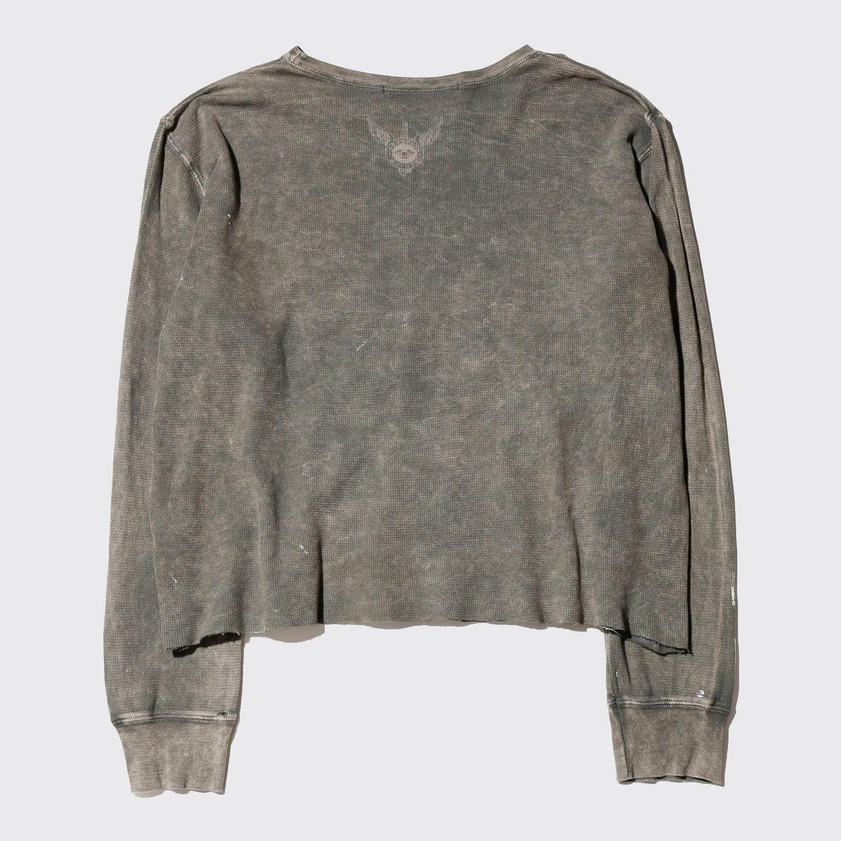 *one-off "the world is yours" hand screen l/s