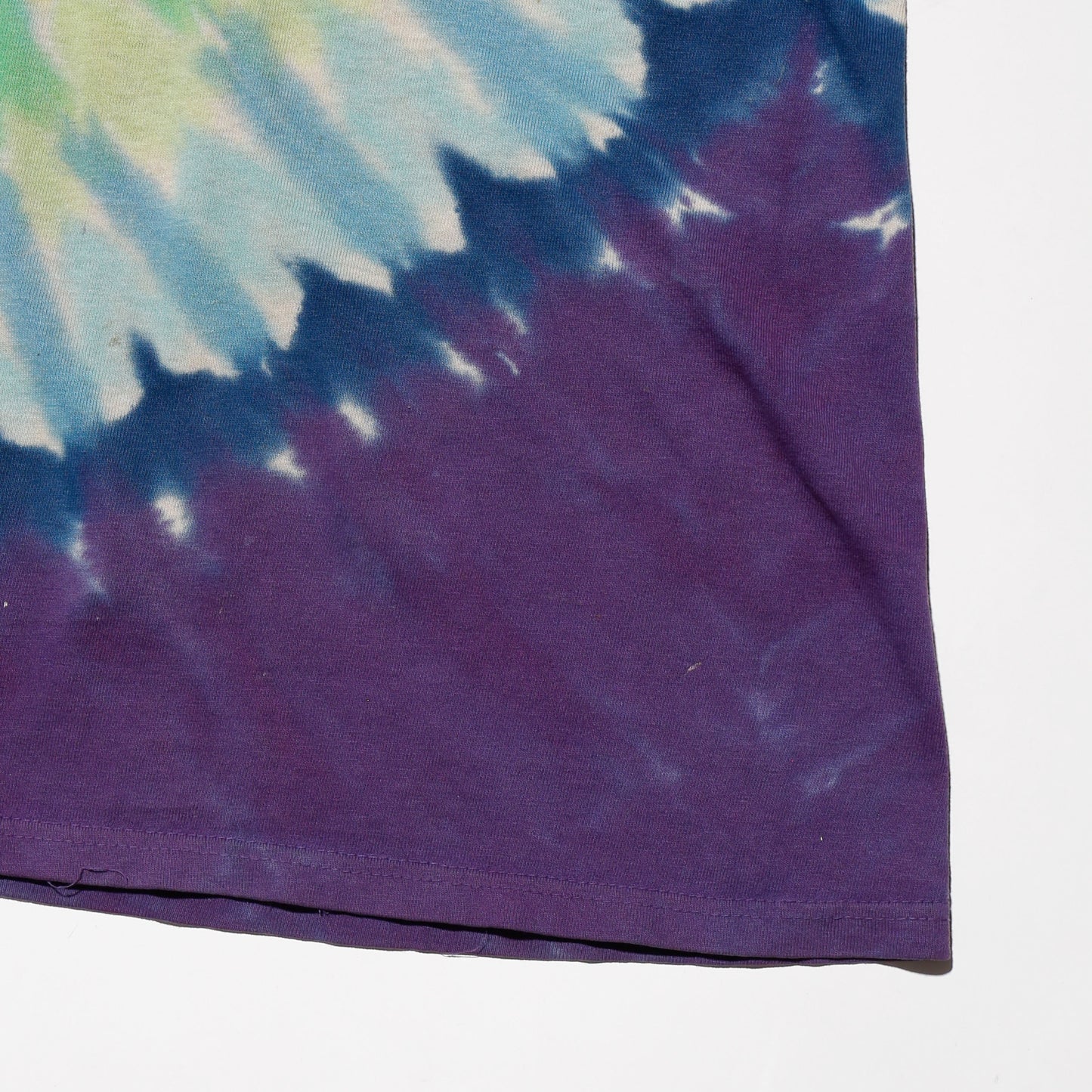 vintage just2000's liquid blue "skull wizard" t-shirt