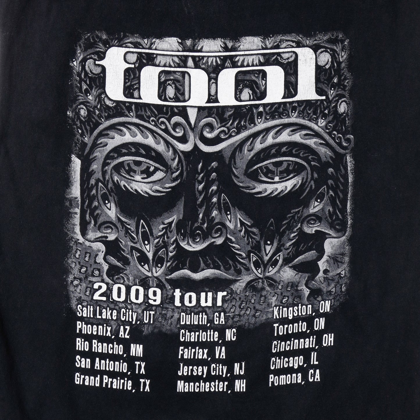 vintage 2009’s Tool tour n/s t-shirt