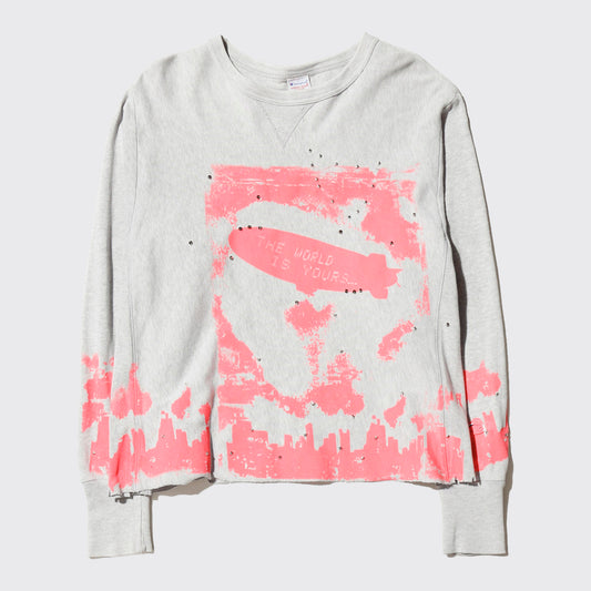 *one-off "the world is yours" hand screen l/s