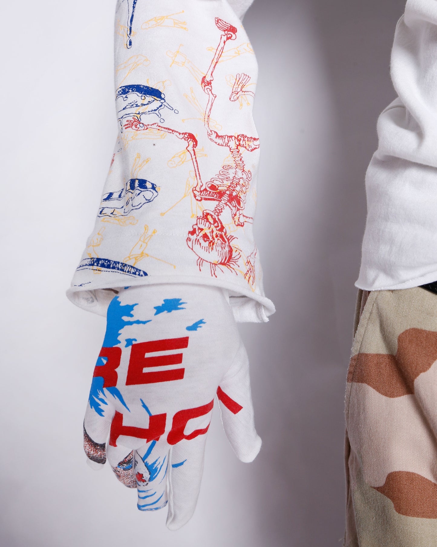 *one-off hybrid hooded cut sew, with detachable globes