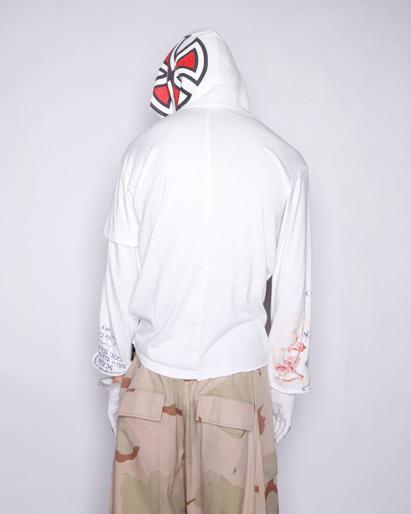 *one-off hybrid hooded cut sew, with detachable globes