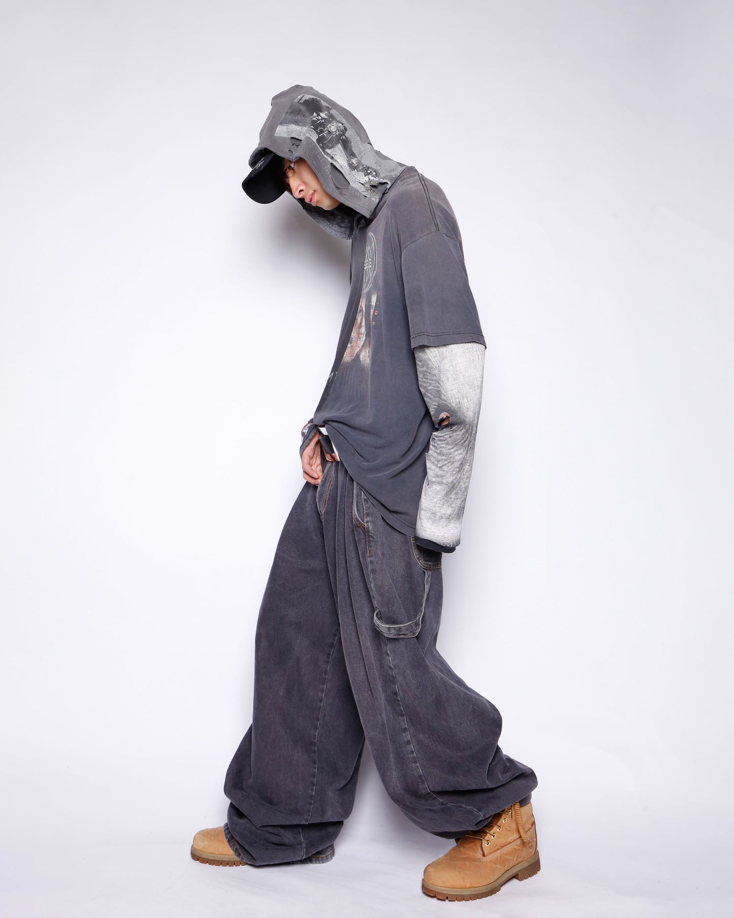 *one-off hooded hybrid cut sew