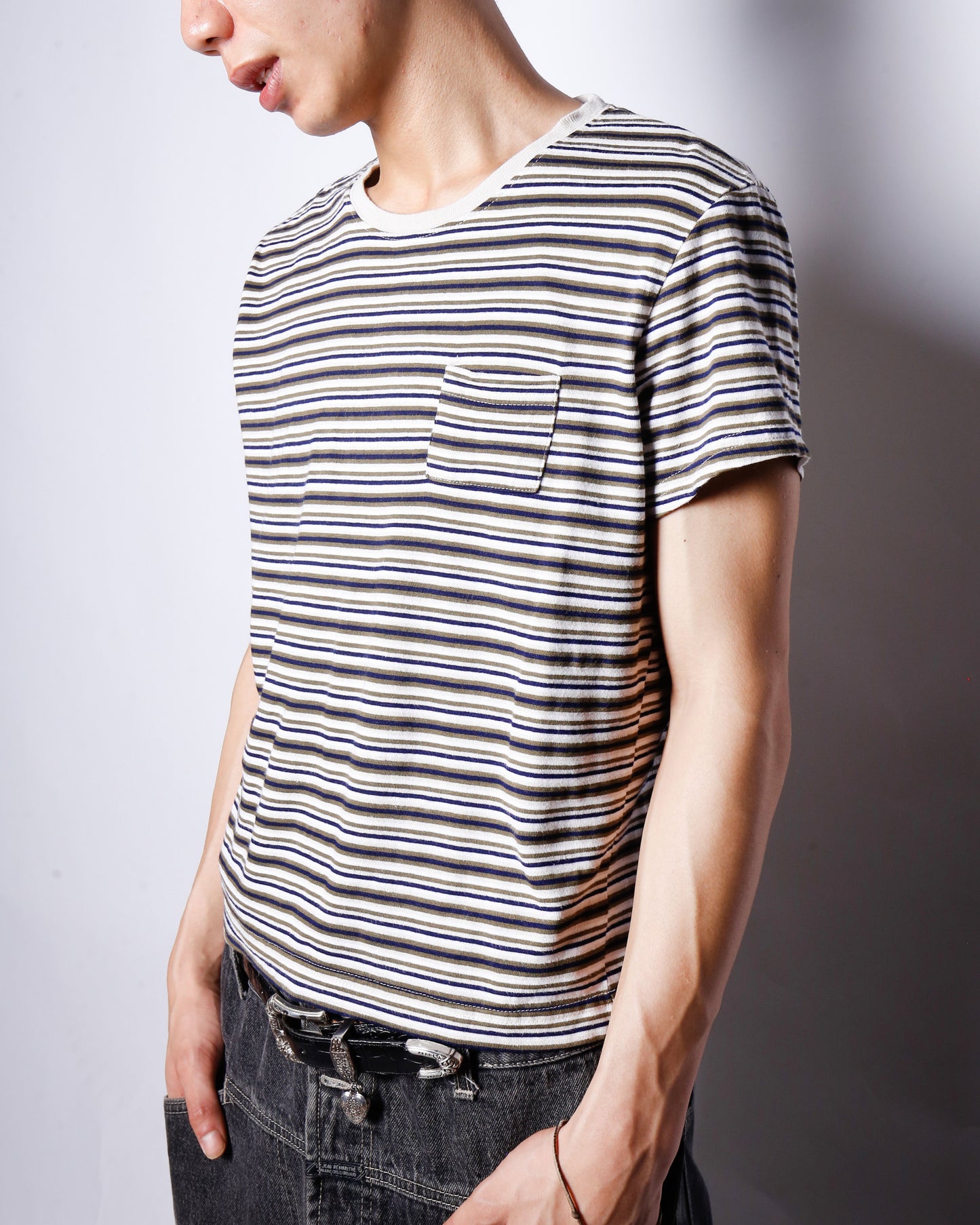 vintage border skinny t-shirt