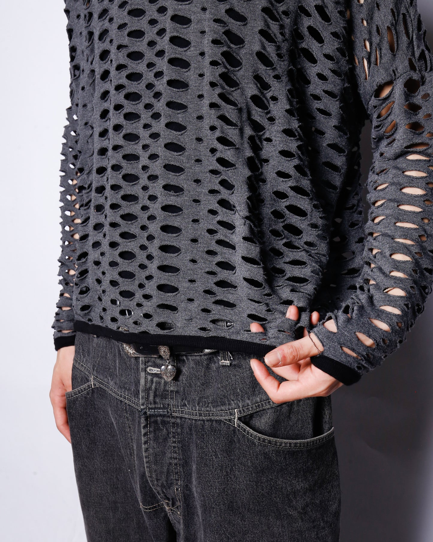 vintage hole l/s cut sew