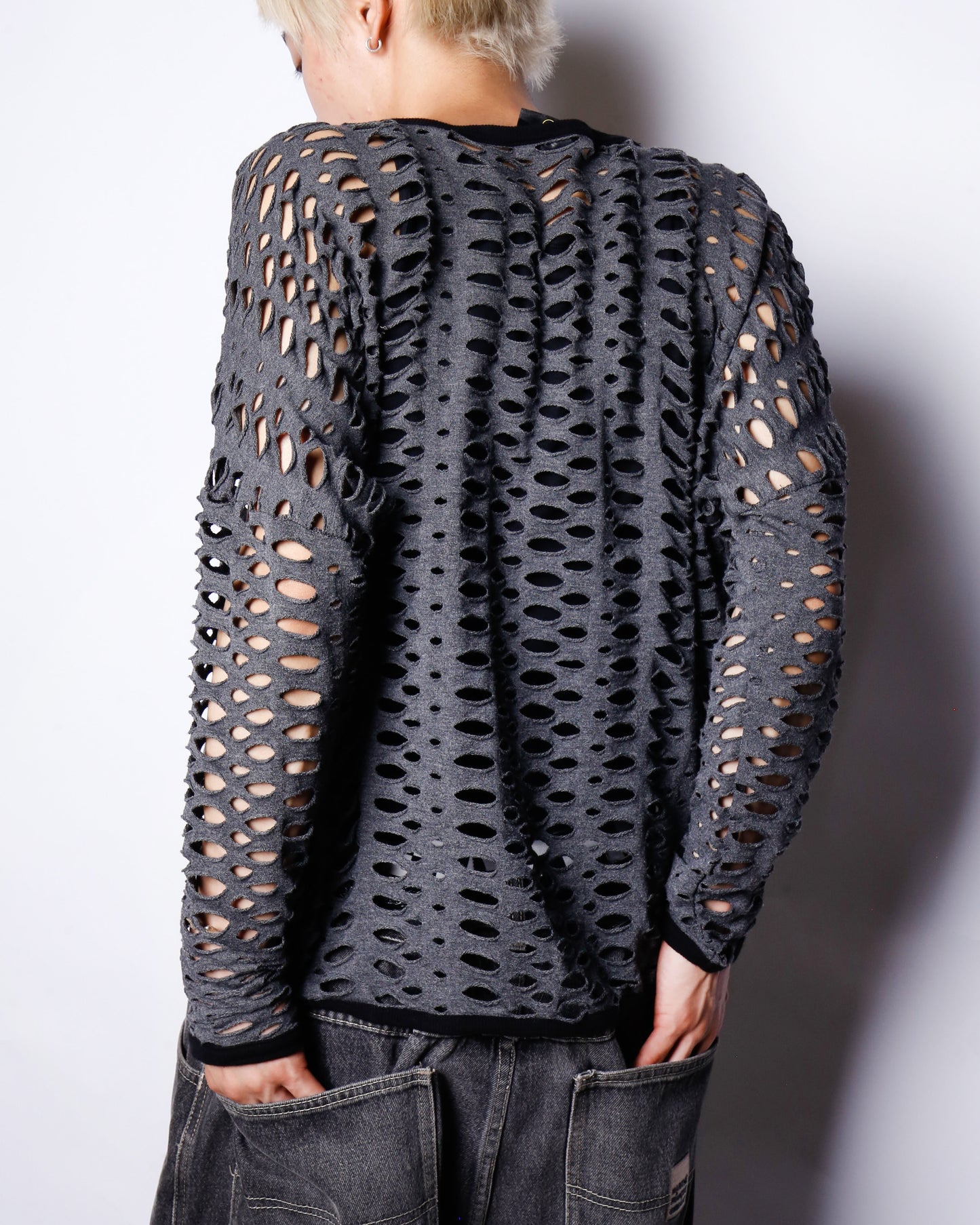 vintage hole l/s cut sew