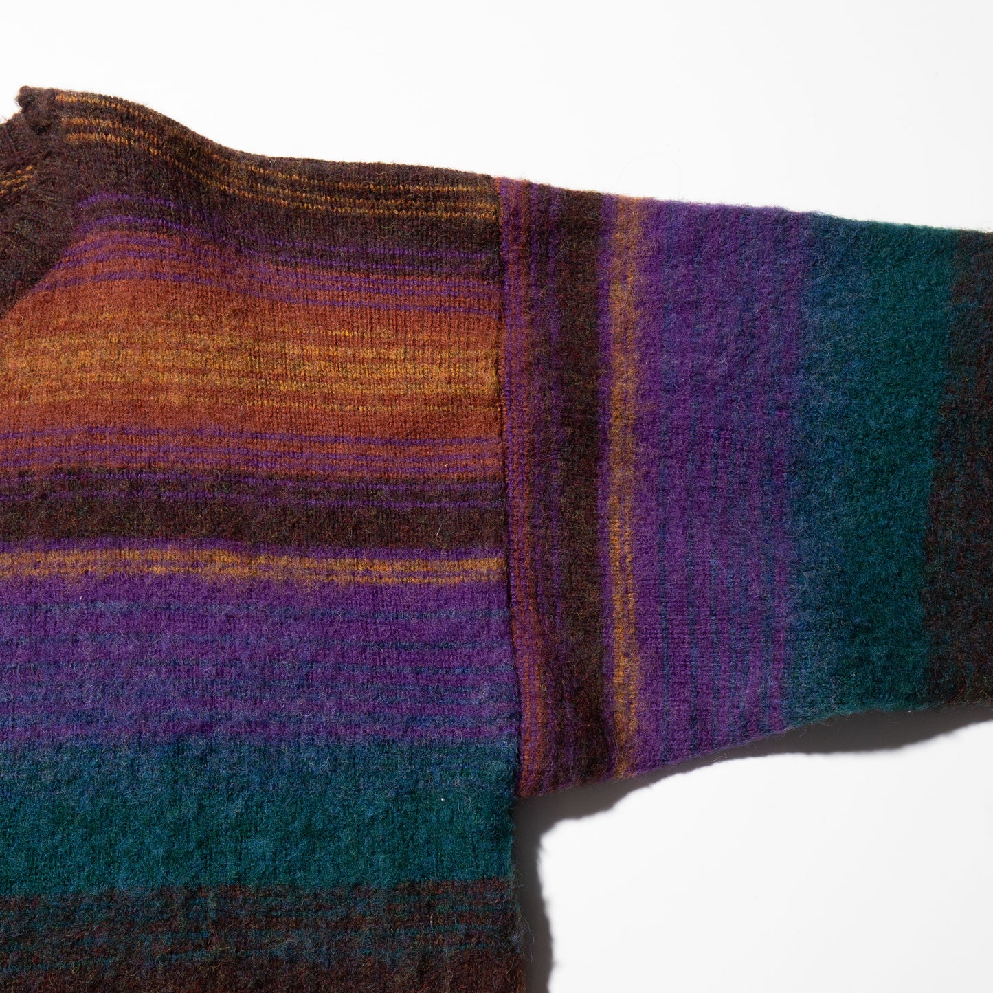 vintage woolrich loose border sweater