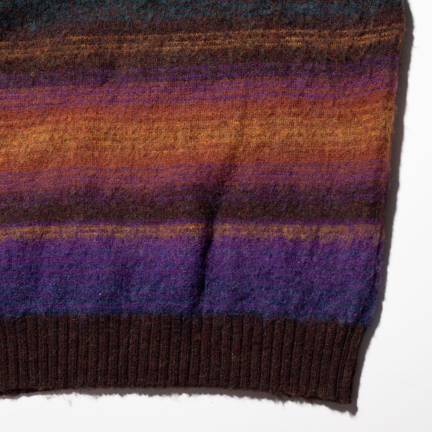 vintage woolrich loose border sweater